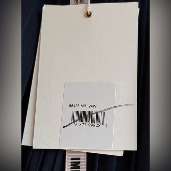 New MAC DUGGAL Navy High Neck Puff Sleeve Tiered A Line Gown 24W #68426 - Picture 5 of 9